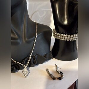 Silver rhinestone necklace earrings set stretchy bracelet #glamour